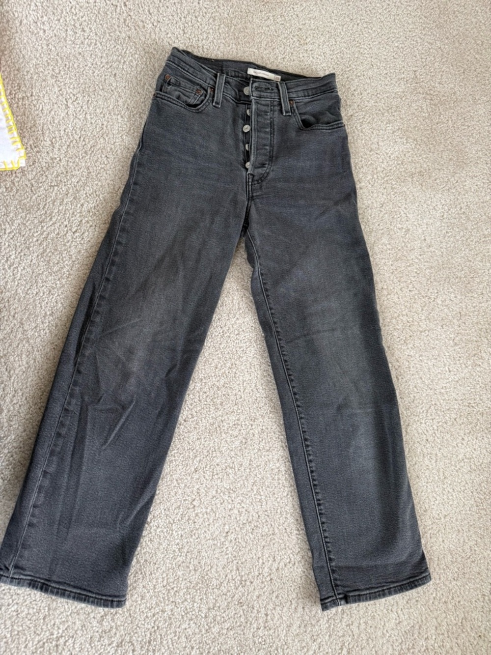 Levi's High Rise Straight Black Jeans